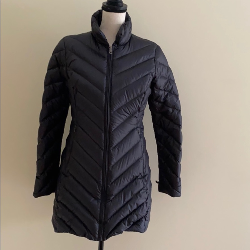 Ladies Patagonia puffer coat